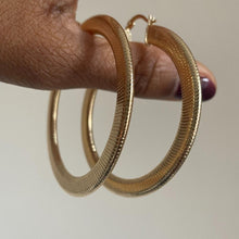 Load image into Gallery viewer, Queen Hoop Earrings Medium