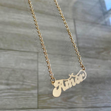 Load image into Gallery viewer, Amor Nameplate Necklace