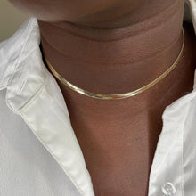 Load image into Gallery viewer, Flat Snake Herringbone Chain