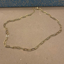 Load image into Gallery viewer, Small Paperclip Necklace