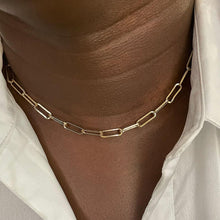Load image into Gallery viewer, Small Paperclip Necklace