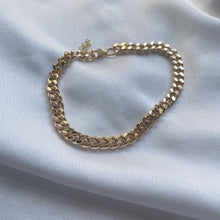 Load image into Gallery viewer, Chunky Cuban Link Anklet