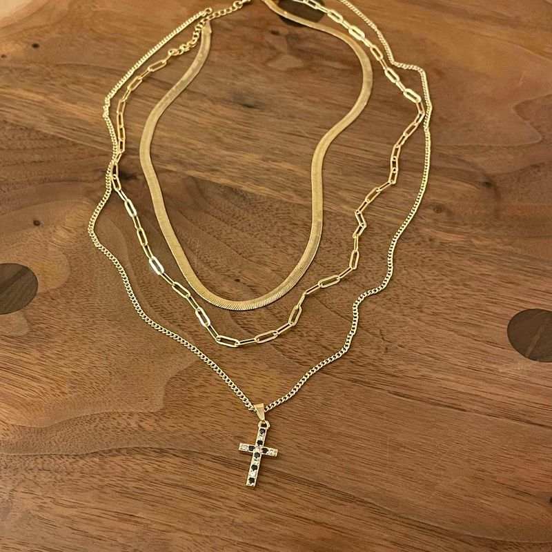 Trifecta Necklace Set